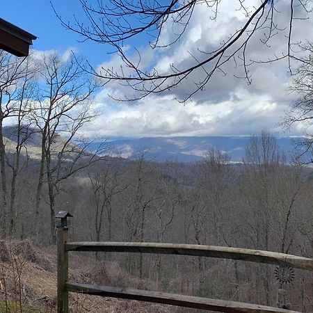 Willa Cozy Cabin With Hot Tub And Smoky Mountain Views! Bryson City Zewnętrze zdjęcie