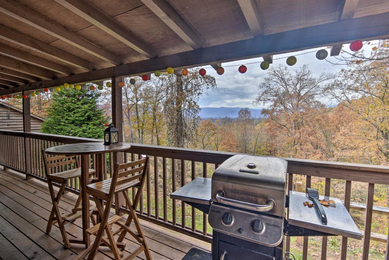 Willa Cozy Cabin With Hot Tub And Smoky Mountain Views! Bryson City Zewnętrze zdjęcie
