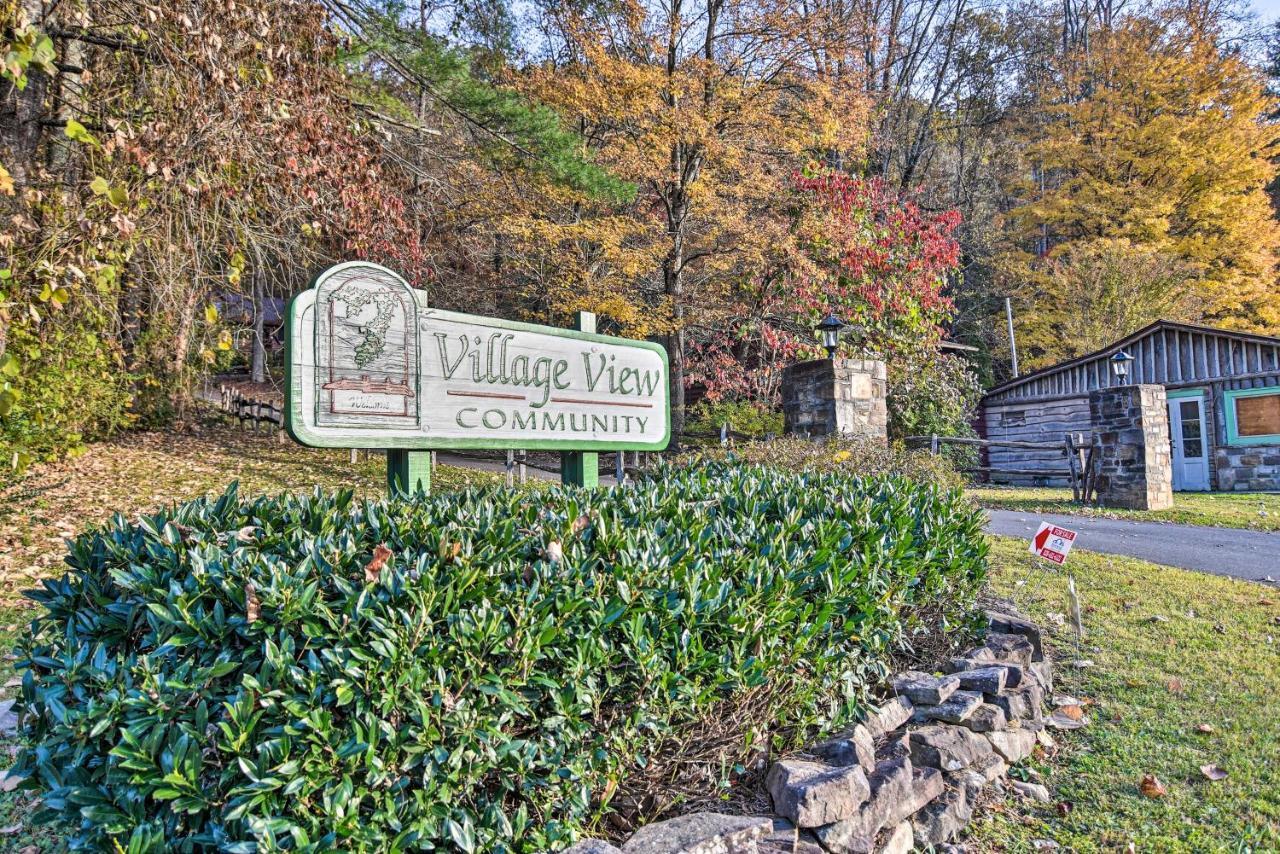 Willa Cozy Cabin With Hot Tub And Smoky Mountain Views! Bryson City Zewnętrze zdjęcie